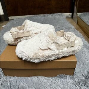 Nike Fur Women's Slides